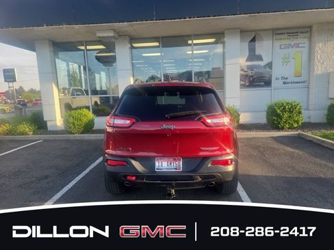 Used 2016 Jeep Cherokee Trailhawk w/ Leather Interior Group AWD/4WD image 6