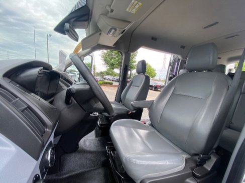 Used 2017 Ford Transit 350 XL RWD image 19