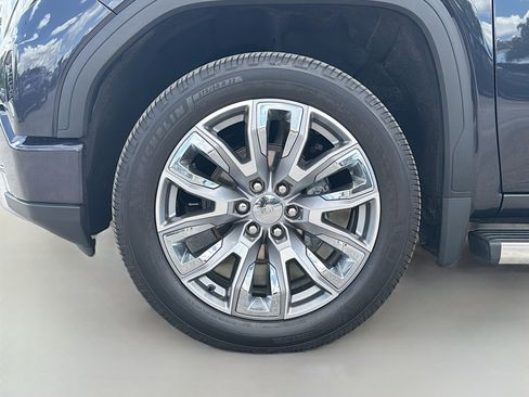 Used 2024 GMC Sierra 1500 Denali AWD/4WD image 42