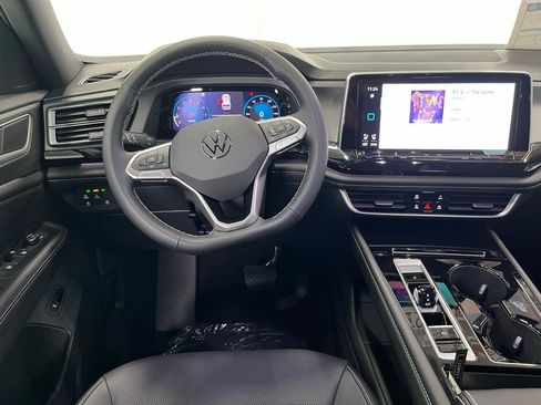 New 2026 Volkswagen Atlas Cross Sport SEL image 18