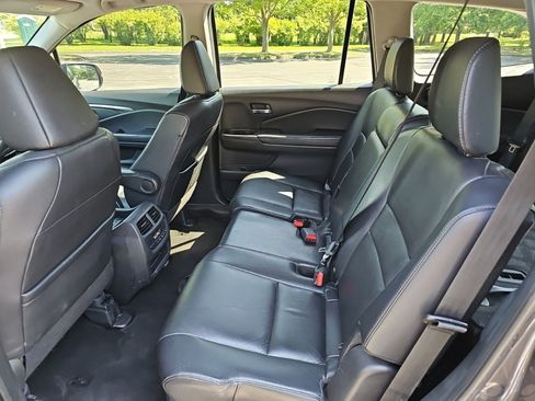 Used 2018 Honda Pilot EX-L image 17
