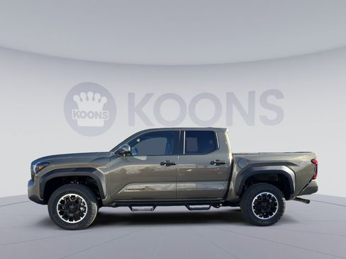 New 2026 Toyota Tacoma TRD Off-Road image 2