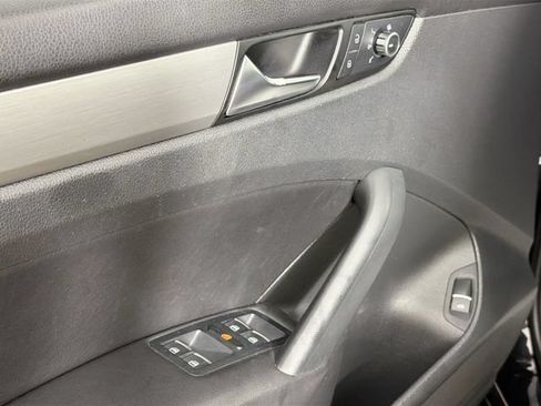 Used 2014 Volkswagen Passat TDI SE FWD image 18