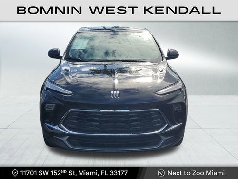 Used 2024 Buick Encore GX Preferred image 2