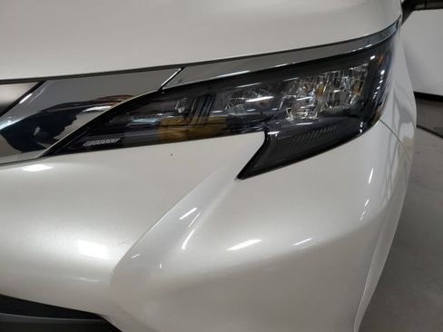 Used 2026 Toyota Sienna XLE AWD/4WD image 26