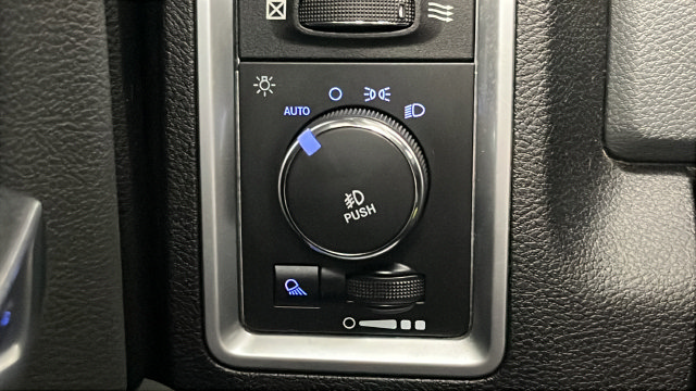 Used 2016 RAM 1500 Outdoorsman AWD/4WD image 28