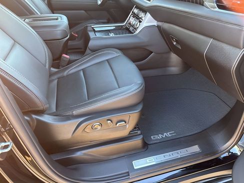 Certified 2024 GMC Yukon Denali w/ Max Trailering Package image 15