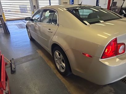 Used 2010 Chevrolet Malibu LS