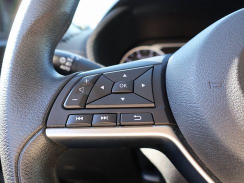 Used 2024 Nissan Sentra SV image 25