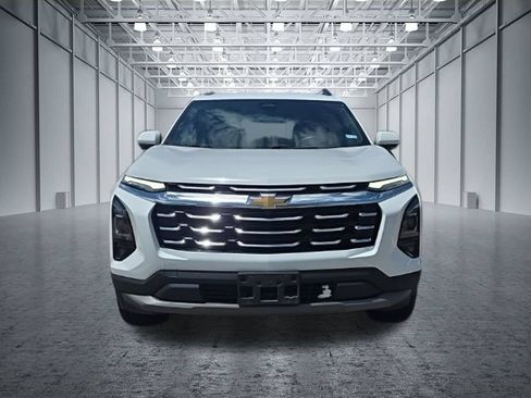 Certified 2025 Chevrolet Equinox LT w/ Convenience Package II FWD image 9