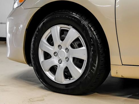 Used 2011 Toyota Camry LE w/ Fleet Convenience Pkg FWD image 57