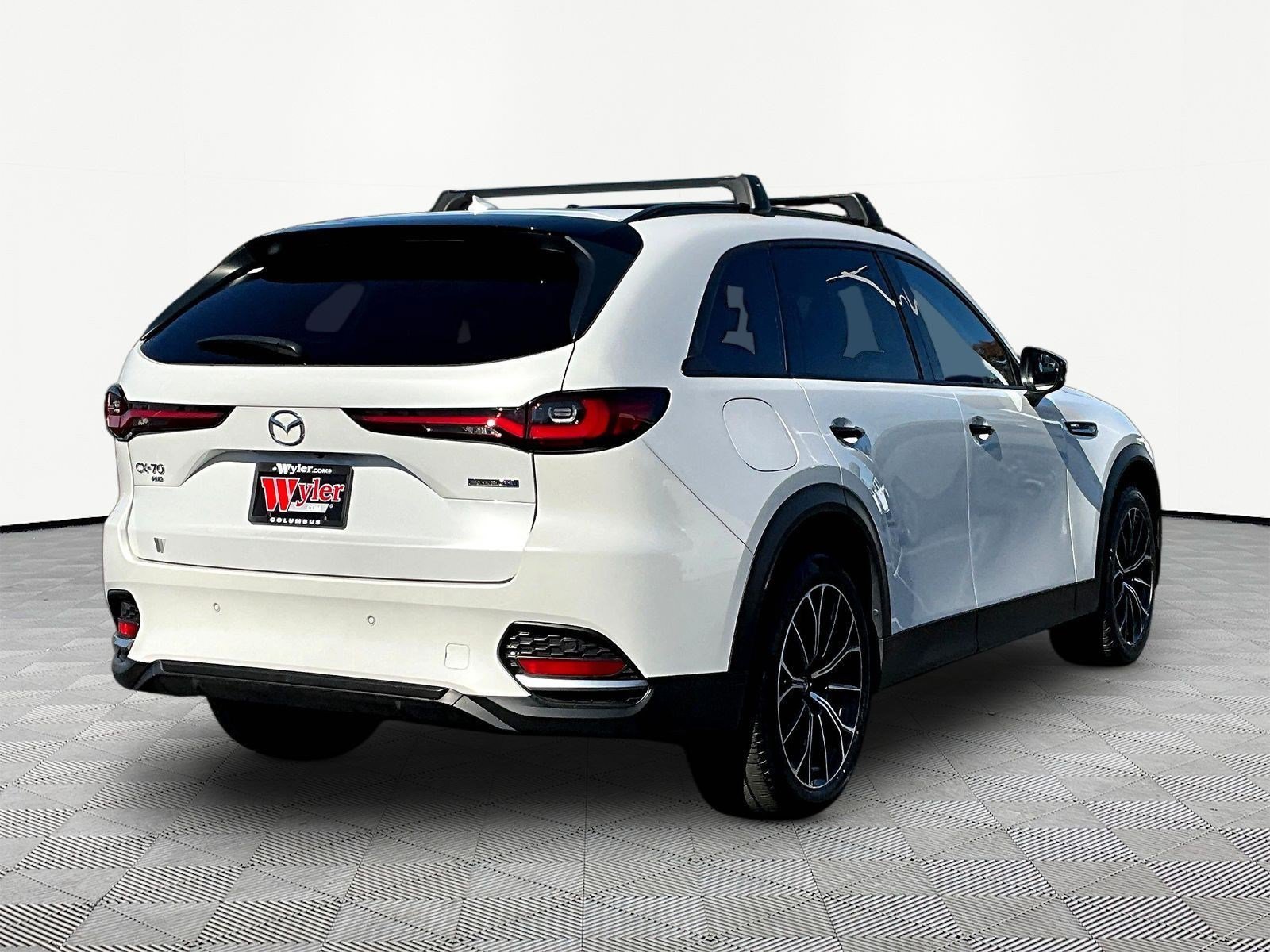 Used 2025 MAZDA CX-70 Plug-In Hybrid w/ Premium Pkg AWD/4WD image 6
