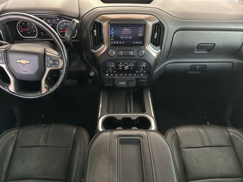 Used 2020 Chevrolet Silverado 2500 High Country w/ Technology Package AWD/4WD image 19