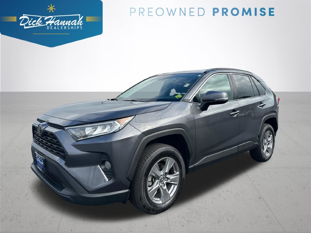 Used 2021 Toyota RAV4 XLE AWD/4WD image 1