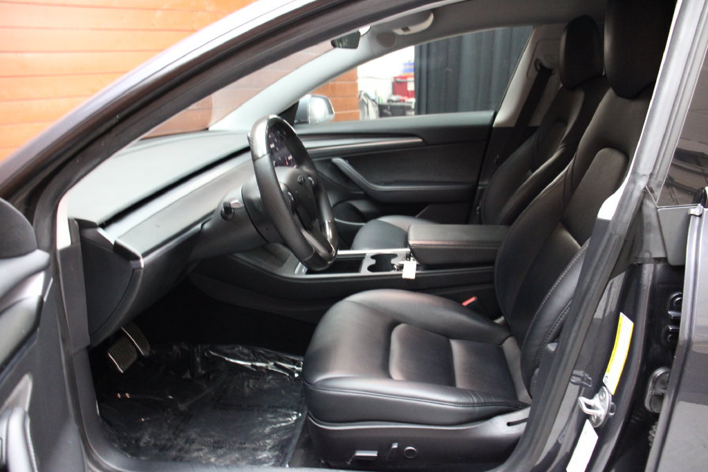 Used 2021 Tesla Model 3 Standard Range Plus RWD image 20