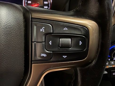 Used 2020 Chevrolet Silverado 1500 High Country w/ Technology Package AWD/4WD image 35