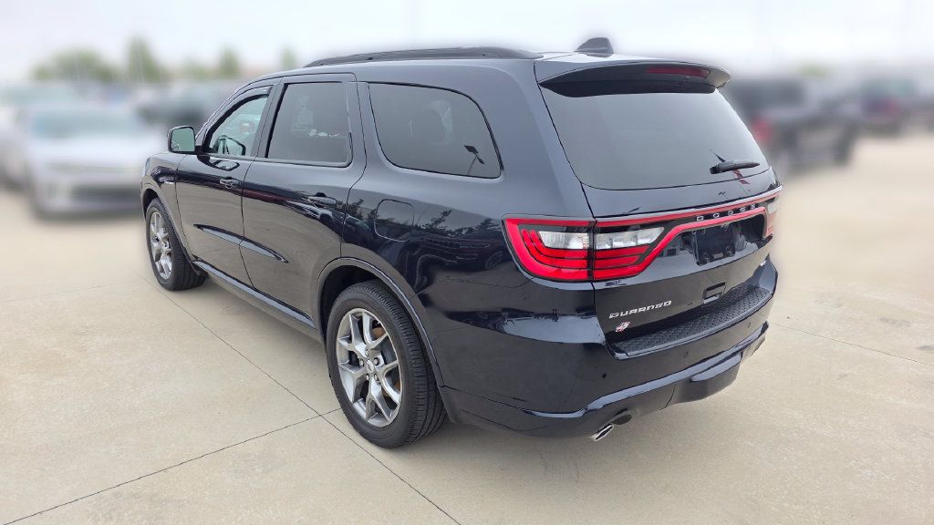 Used 2026 Dodge Durango GT AWD/4WD image 3