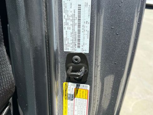 Used 2025 Ford F150 XL AWD/4WD image 10