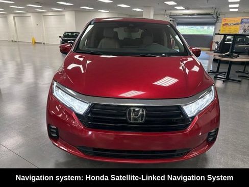 Used 2022 Honda Odyssey Touring image 2