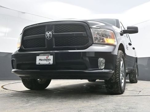 Used 2018 RAM 1500 Express w/ Express Value Package image 30