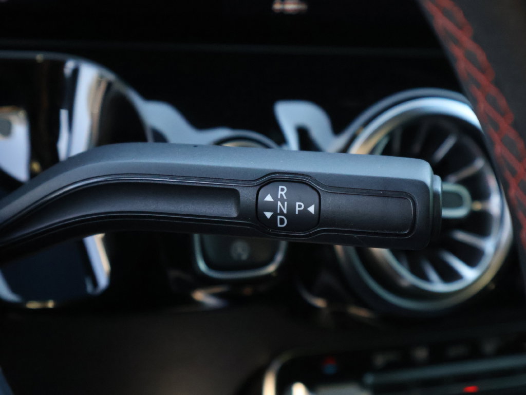 Used 2022 Mercedes-Benz GLA 45 AMG 4MATIC image 32