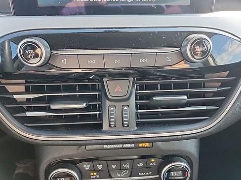 Used 2021 Ford Escape SEL image 30