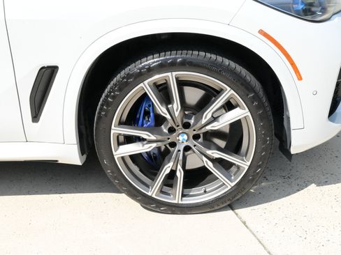Used 2022 BMW X5 M50i w/ Executive Package AWD/4WD image 12