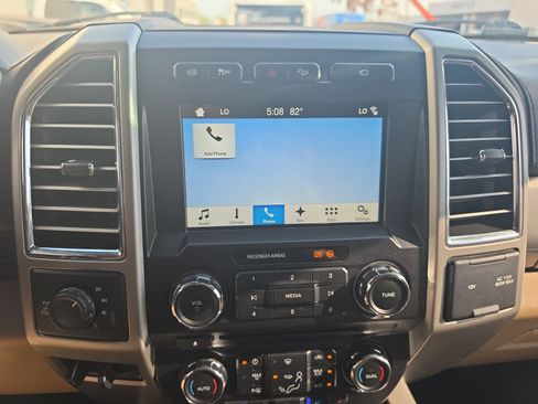 Used 2017 Ford F350 Lariat w/ Chrome Package AWD/4WD image 17