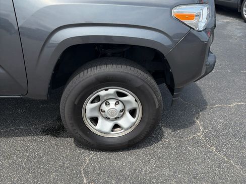 Used 2023 Toyota Tacoma SR AWD/4WD image 11