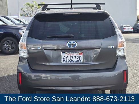 Used 2012 Toyota Prius V Three image 9