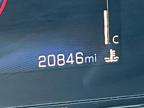 Used 2025 Chevrolet Trax LT image 41