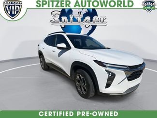Used 2024 Chevrolet Trax LT w/ Driver Confidence Package FWD video 2