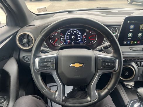 Certified 2023 Chevrolet Blazer Premier w/ Driver Confidence II Package image 17
