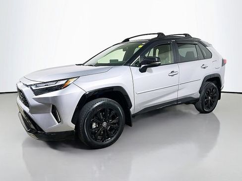 Used 2022 Toyota RAV4 XSE w/ XSE Grade Weather Package AWD/4WD image 3
