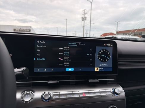 New 2026 Hyundai Kona SE image 20