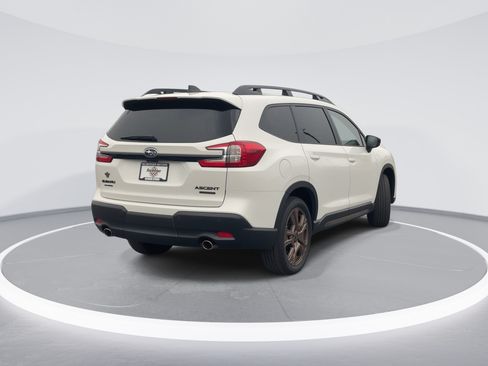 Used 2025 Subaru Ascent Bronze Edition w/ Popular Package #2 AWD/4WD image 5