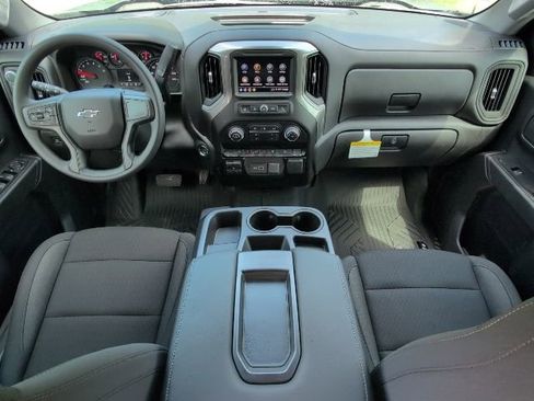 New 2026 Chevrolet Silverado 1500 Custom Trail Boss AWD/4WD image 5