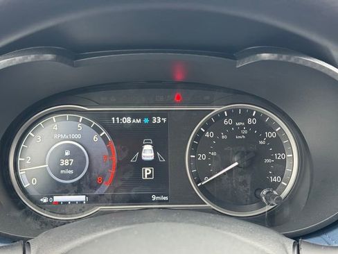 Certified 2025 Nissan Versa SV w/ Trunk Package FWD image 18