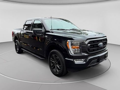 Used 2022 Ford F150 XLT w/ Equipment Group 302A High AWD/4WD image 7