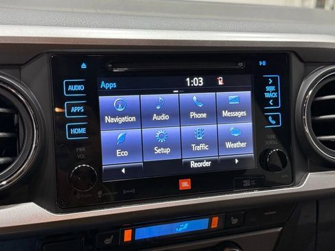 Used 2017 Toyota Tacoma Limited image 32