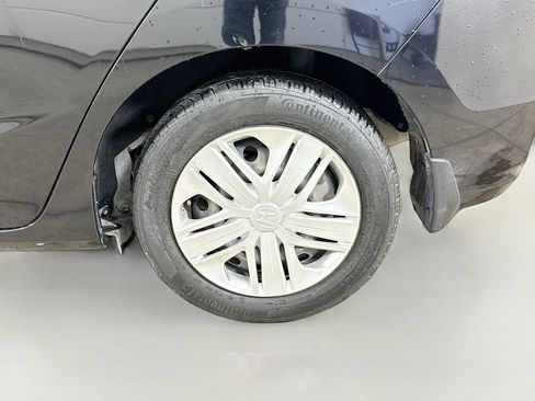 Used 2019 Honda Fit LX image 28