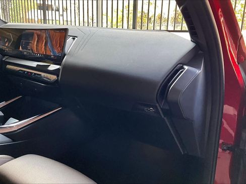 Used 2026 BMW X3 xDrive30 image 18