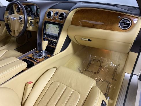 Used 2012 Bentley Continental GT image 27
