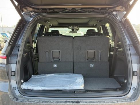 New 2026 Jeep Grand Cherokee L Limited image 7