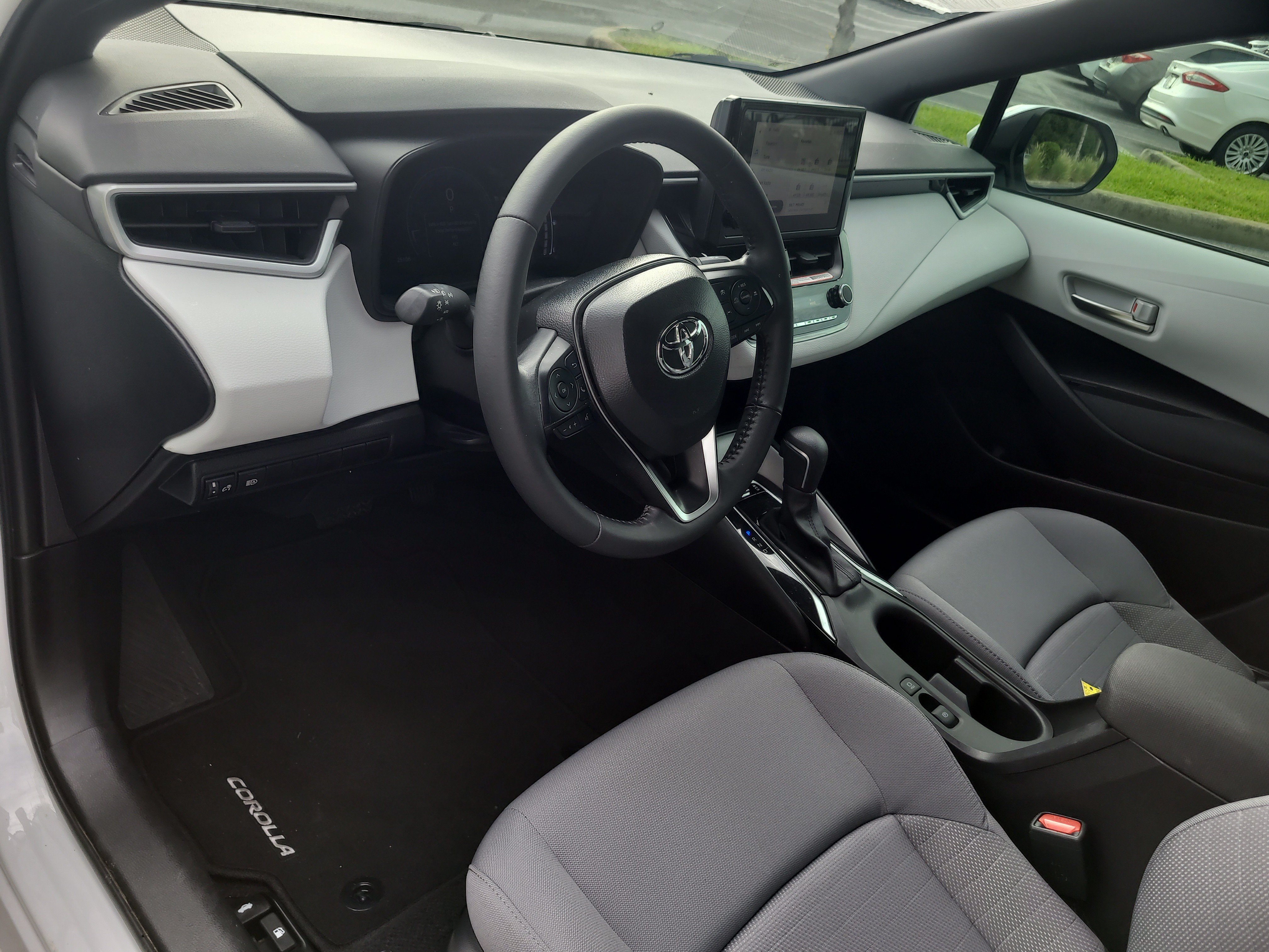 Certified 2026 Toyota Corolla SE FWD image 18