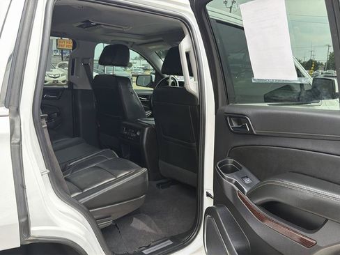 Used 2020 GMC Yukon SLT w/ Open Road Package AWD/4WD image 31