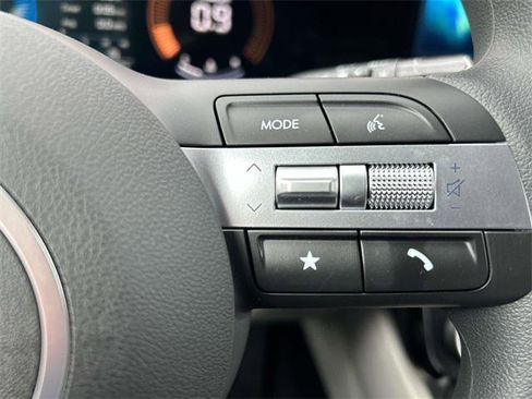 New 2026 Hyundai Tucson SEL image 12