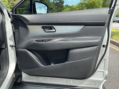 Certified 2025 Nissan Murano SL AWD/4WD image 16