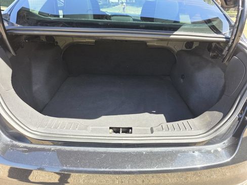 Used 2013 Ford Focus SE FWD image 19