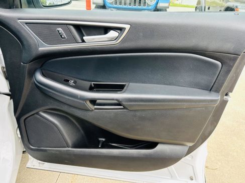 Used 2018 Ford Edge SEL w/ Equipment Group 201A FWD image 28